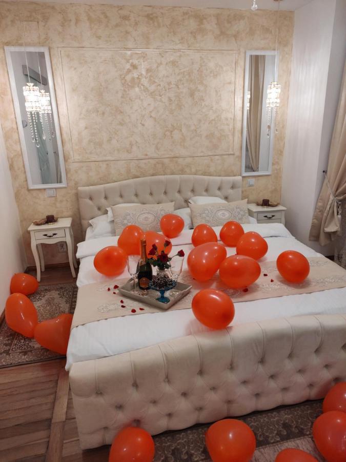 Appartement Penthouse Luxury à Resita Extérieur photo