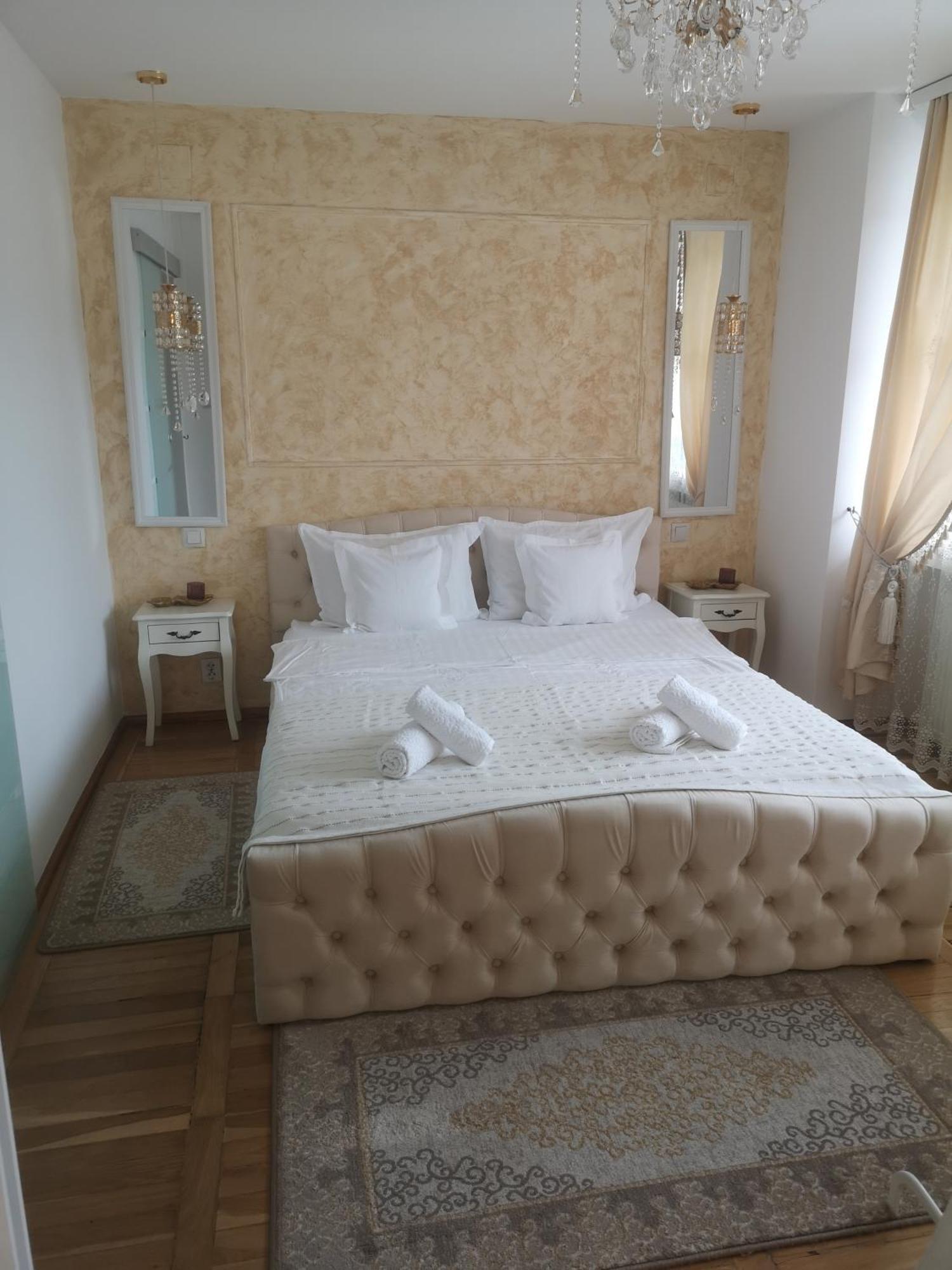 Appartement Penthouse Luxury à Resita Extérieur photo
