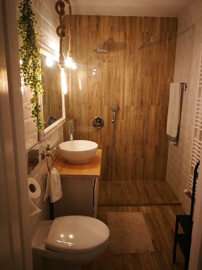 Appartement Penthouse Luxury à Resita Extérieur photo